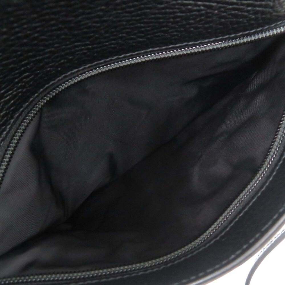 GUCCI Black Leather Shoulder Bag - Picture 4 of 10